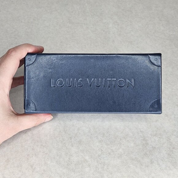 Blue Louis Vuitton LV Sunglasses Box Case with Dustbag - Picture 2 of 8